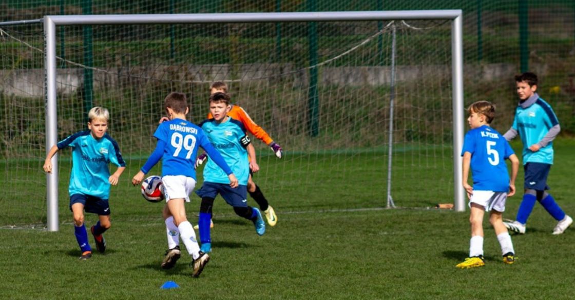 U12 (D2): Z piekła do nieba