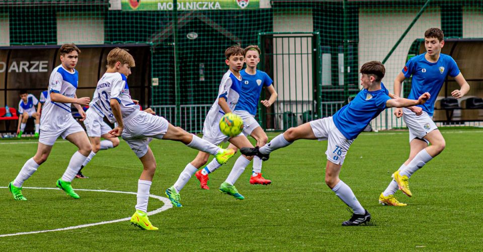 Trudna przeprawa U15 w Modlniczce