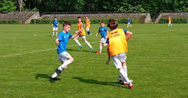 Pierwsze szlify: wewnętrzny sparing U11 z U12