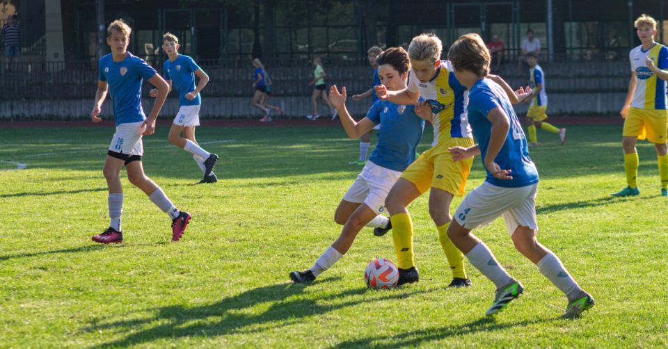 U17 (B1) Liga Makroregionalna: Wymiana cios&oacute;w, Kabel z jednym więcej!