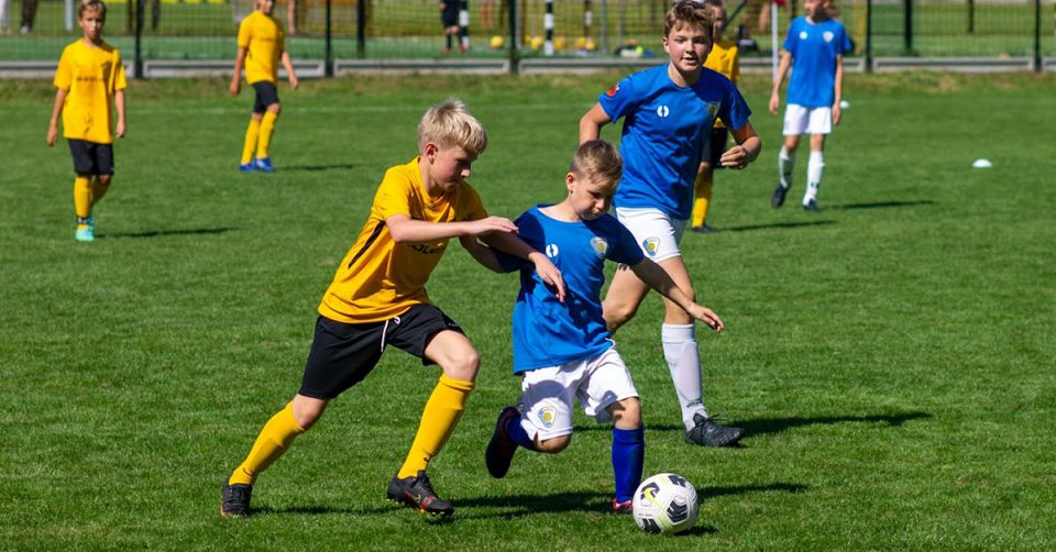 Wieczysta g&oacute;rą w meczu drużyn U13