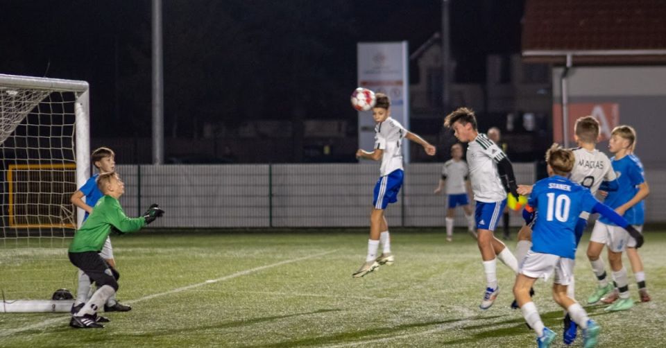 U13 (D1): Waleczna postawa Kablarzy w Staniątkach